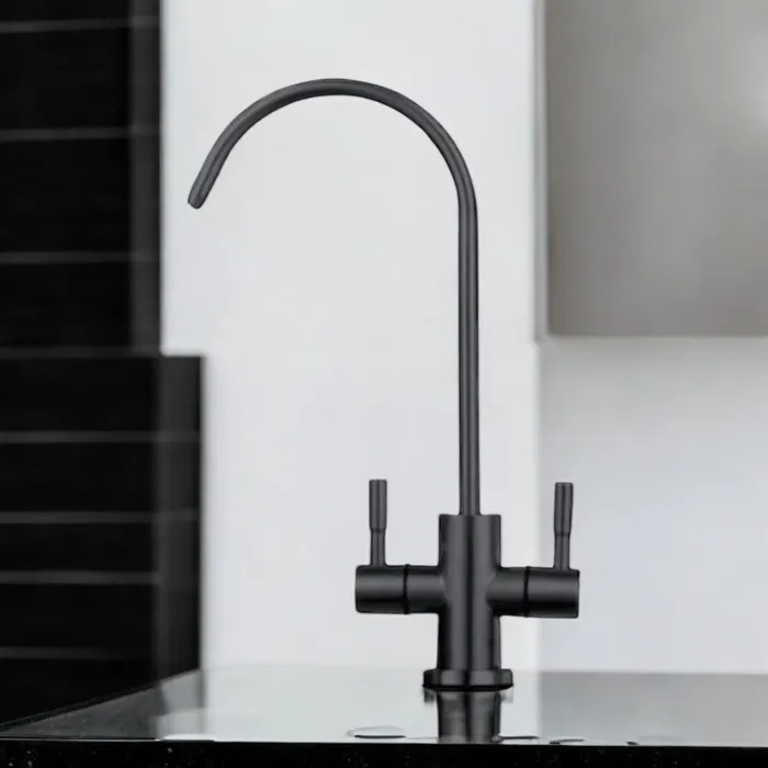 ברז ברבור מיני שחור כפול