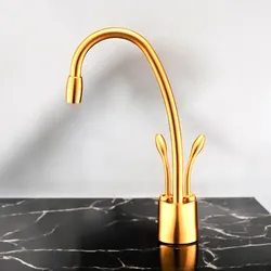 ברז זהב מבריק לבר תת כיורי חם קר סטיקים