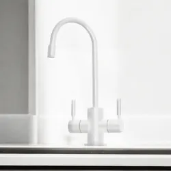 ברז לבן לבר תת כיורי חם קר מודרני